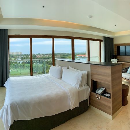 Holiday Inn & Suites - Puerto Vallarta Marina & Golf, An Ihg Hotel Buitenkant foto