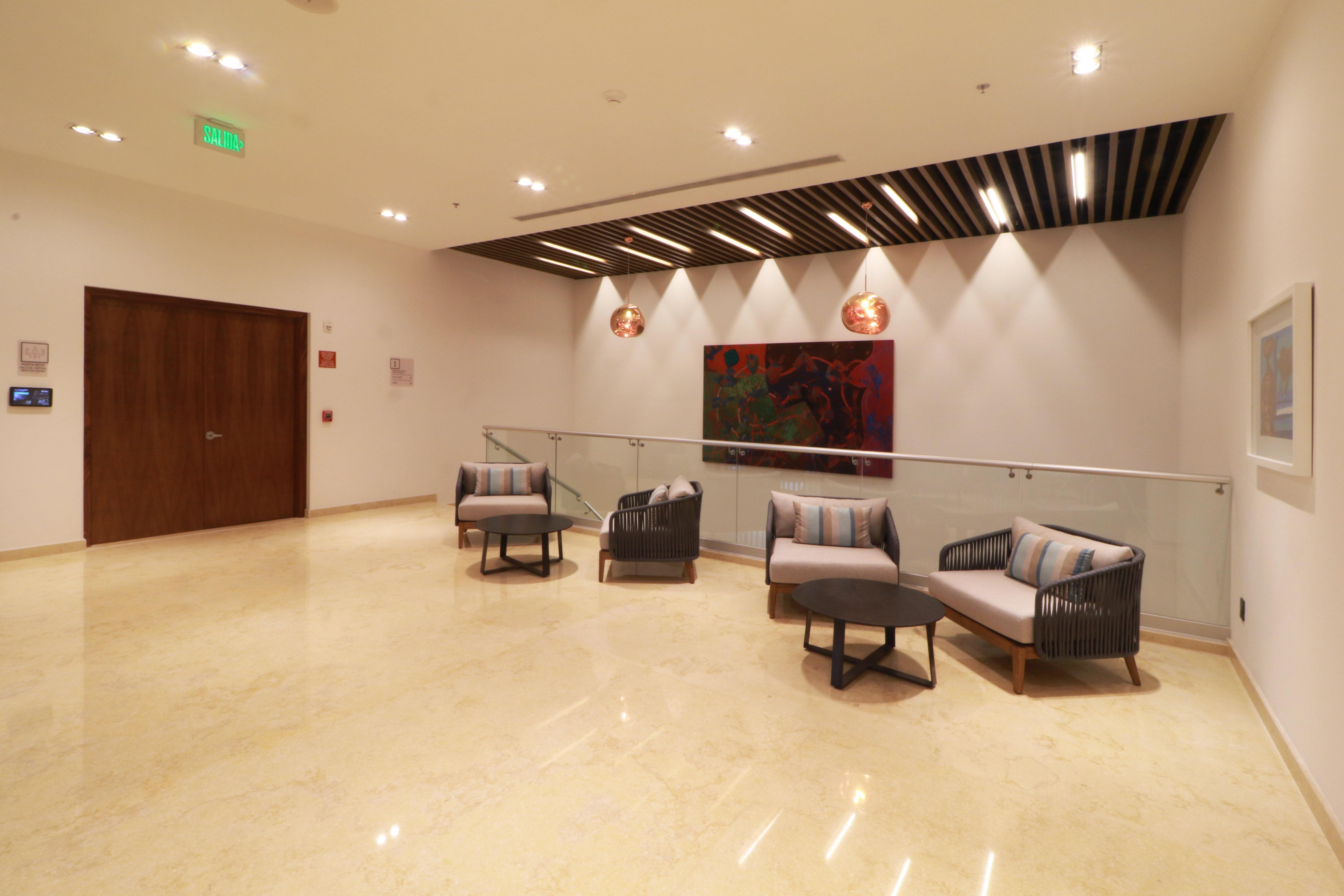Holiday Inn & Suites - Puerto Vallarta Marina & Golf By Ihg Buitenkant foto