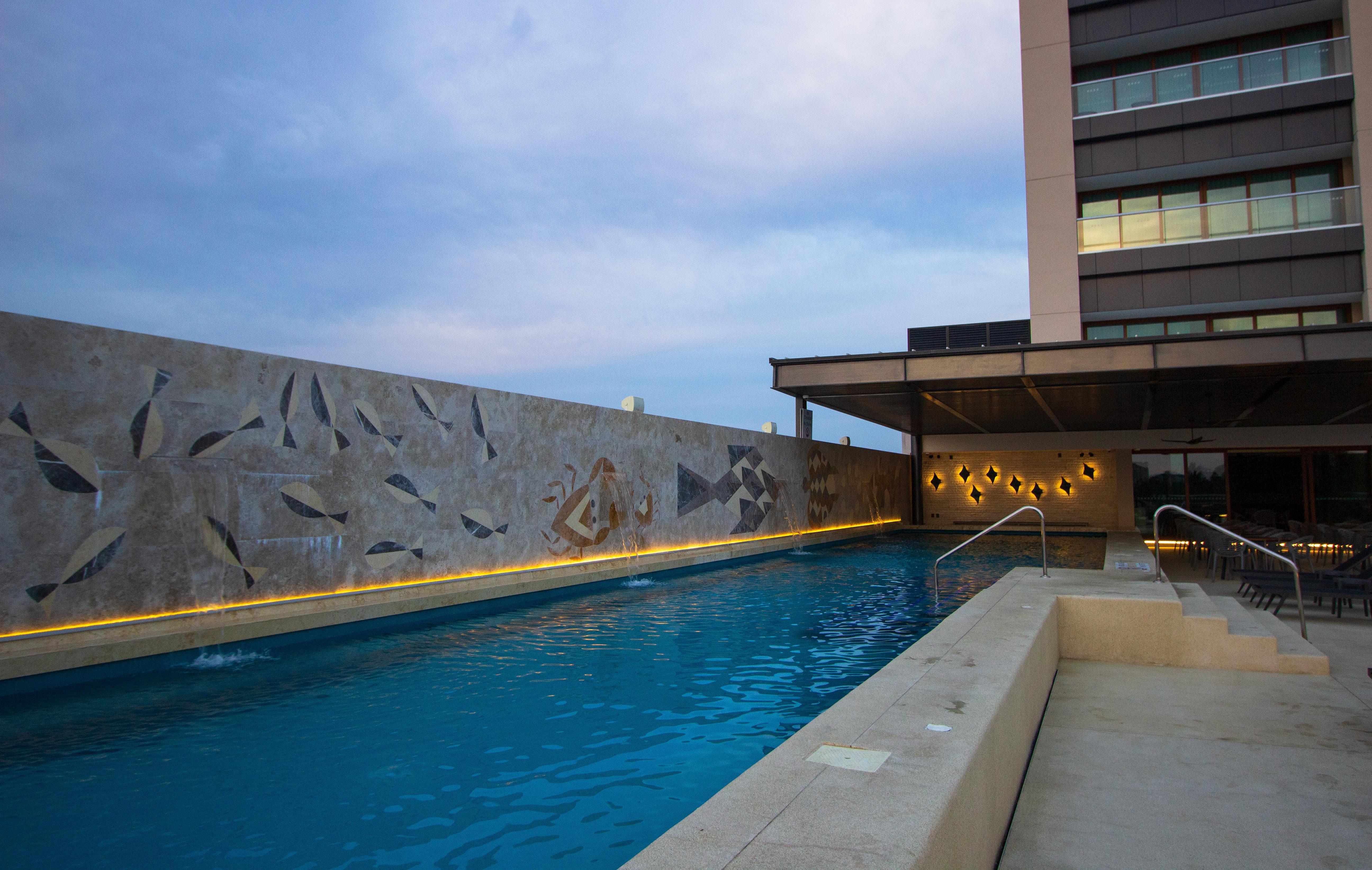 Holiday Inn & Suites - Puerto Vallarta Marina & Golf By Ihg Buitenkant foto